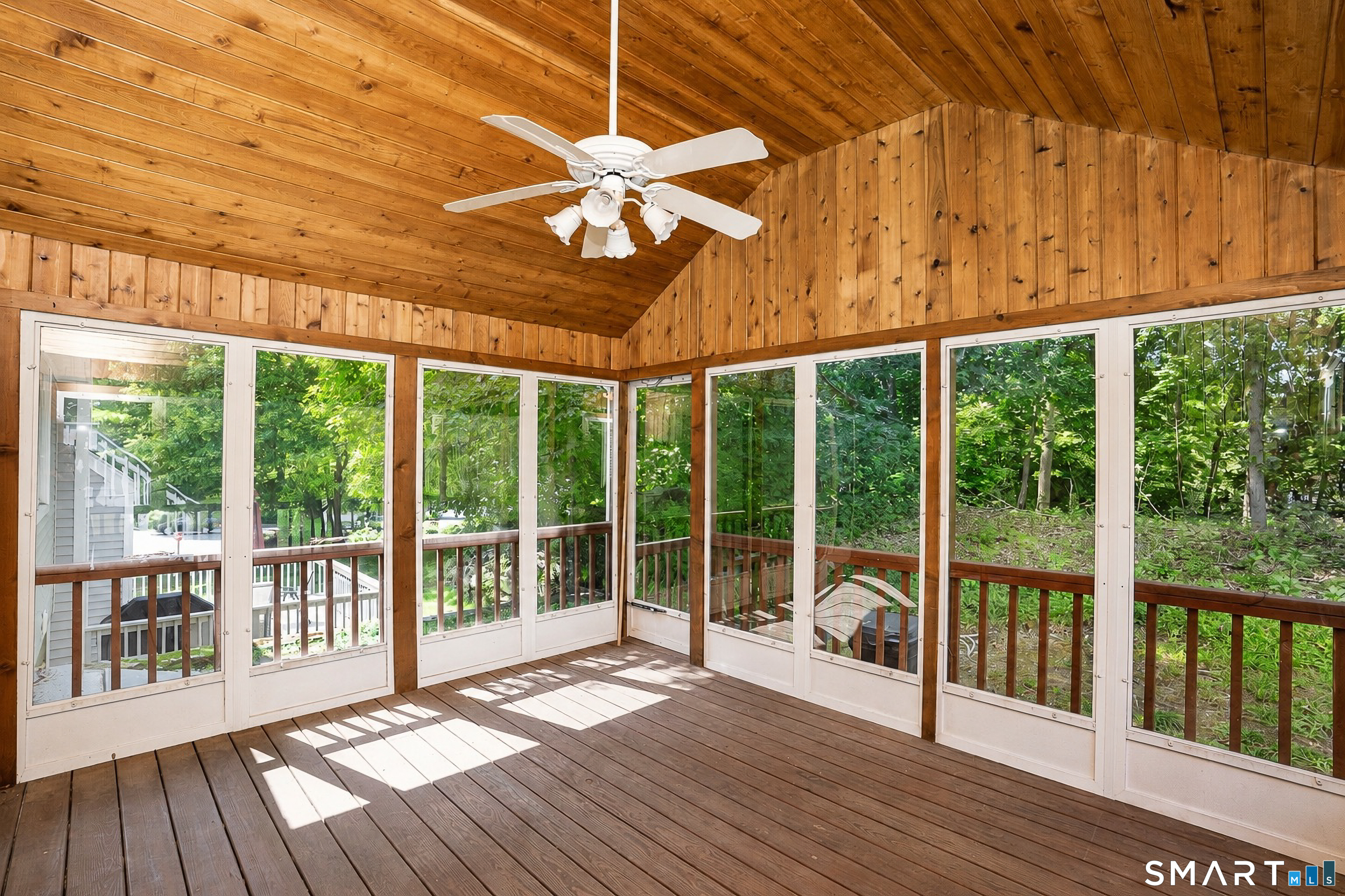 126 Hunters Creek Shelton CT 06484