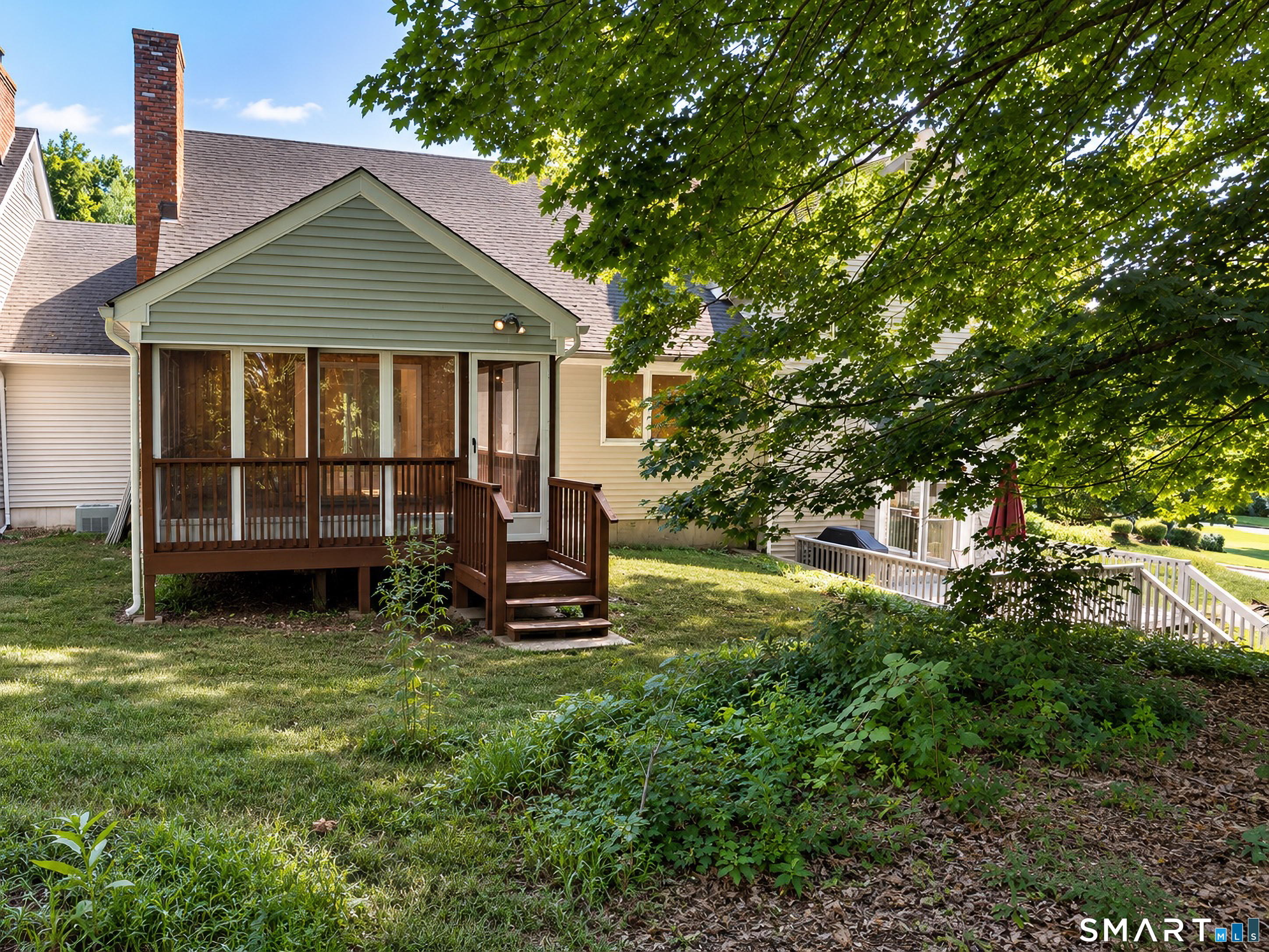 126 Hunters Creek Shelton CT 06484