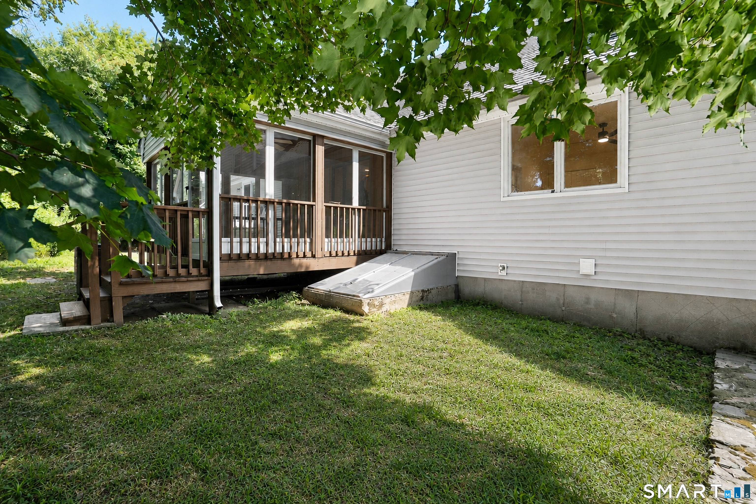 126 Hunters Creek Shelton CT 06484