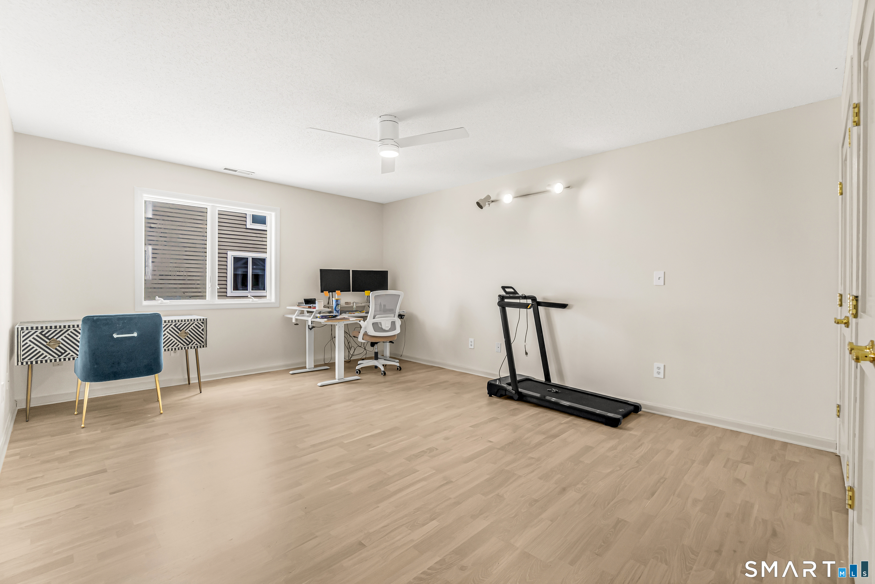 12 Naugatuck Avenue Milford CT 06460