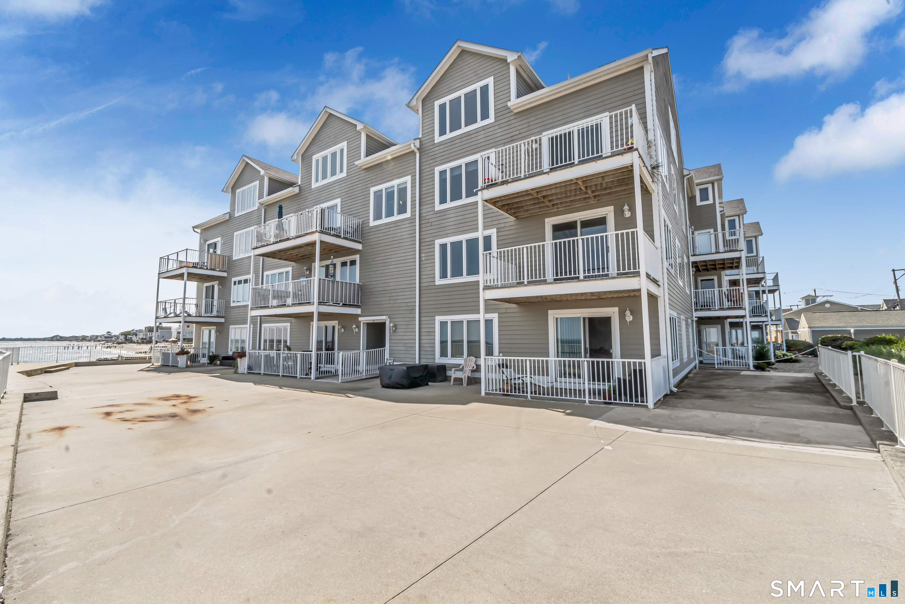 12 Naugatuck Avenue Milford CT 06460