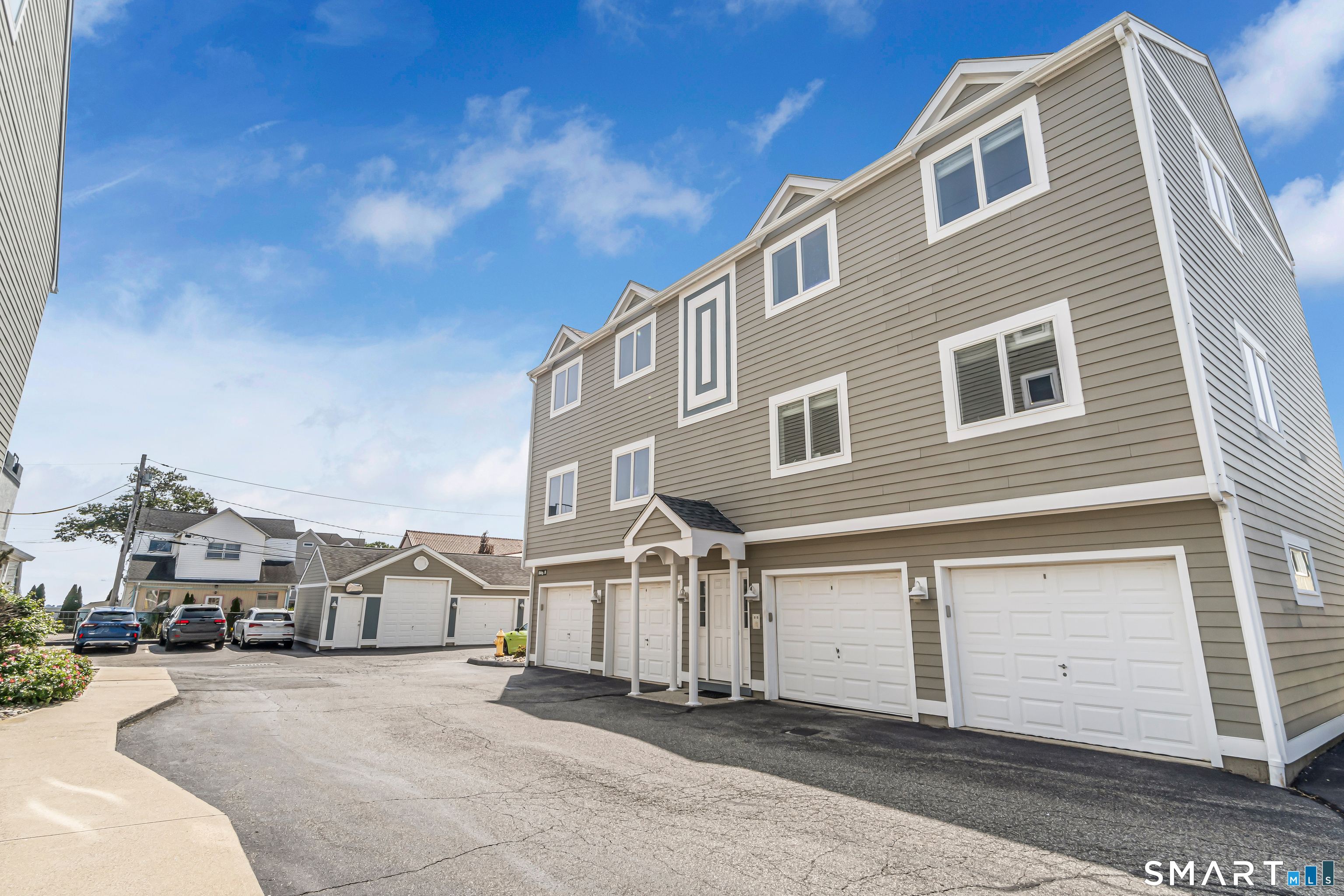 12 Naugatuck Avenue Milford CT 06460