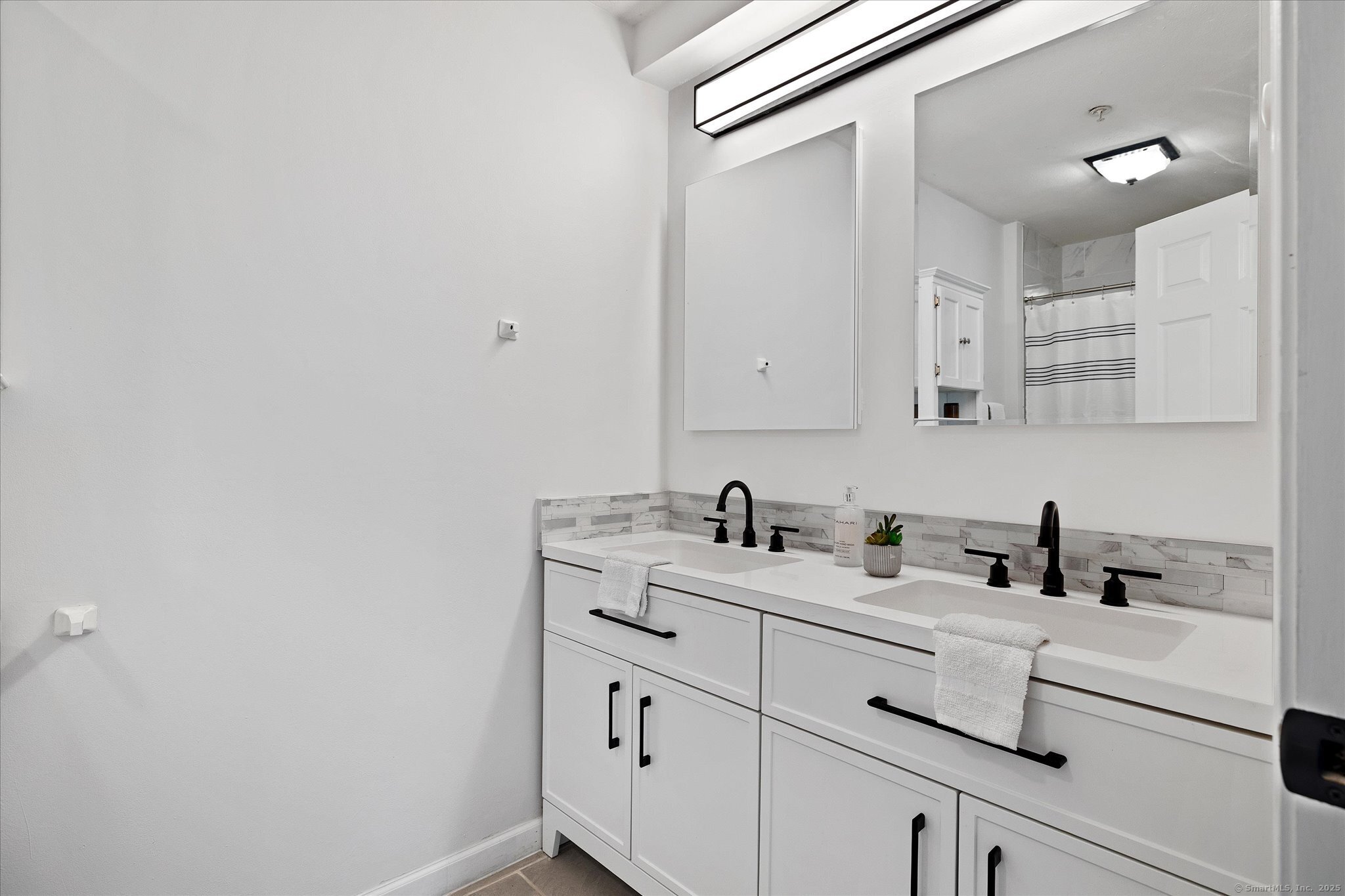 34 Pleasant Street Plainfield CT 06374