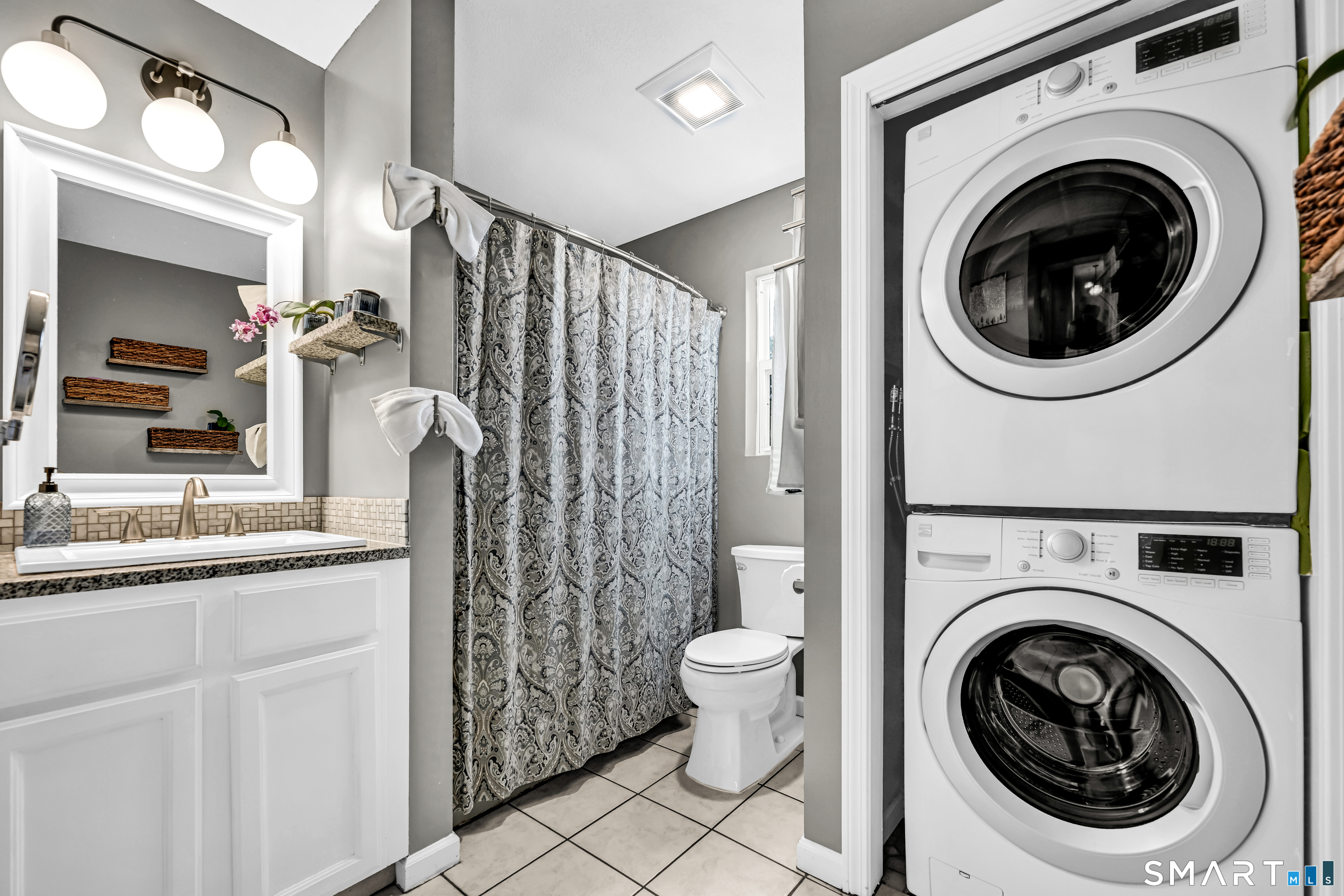14 Fitch Meadow Lane South Windsor CT 06074
