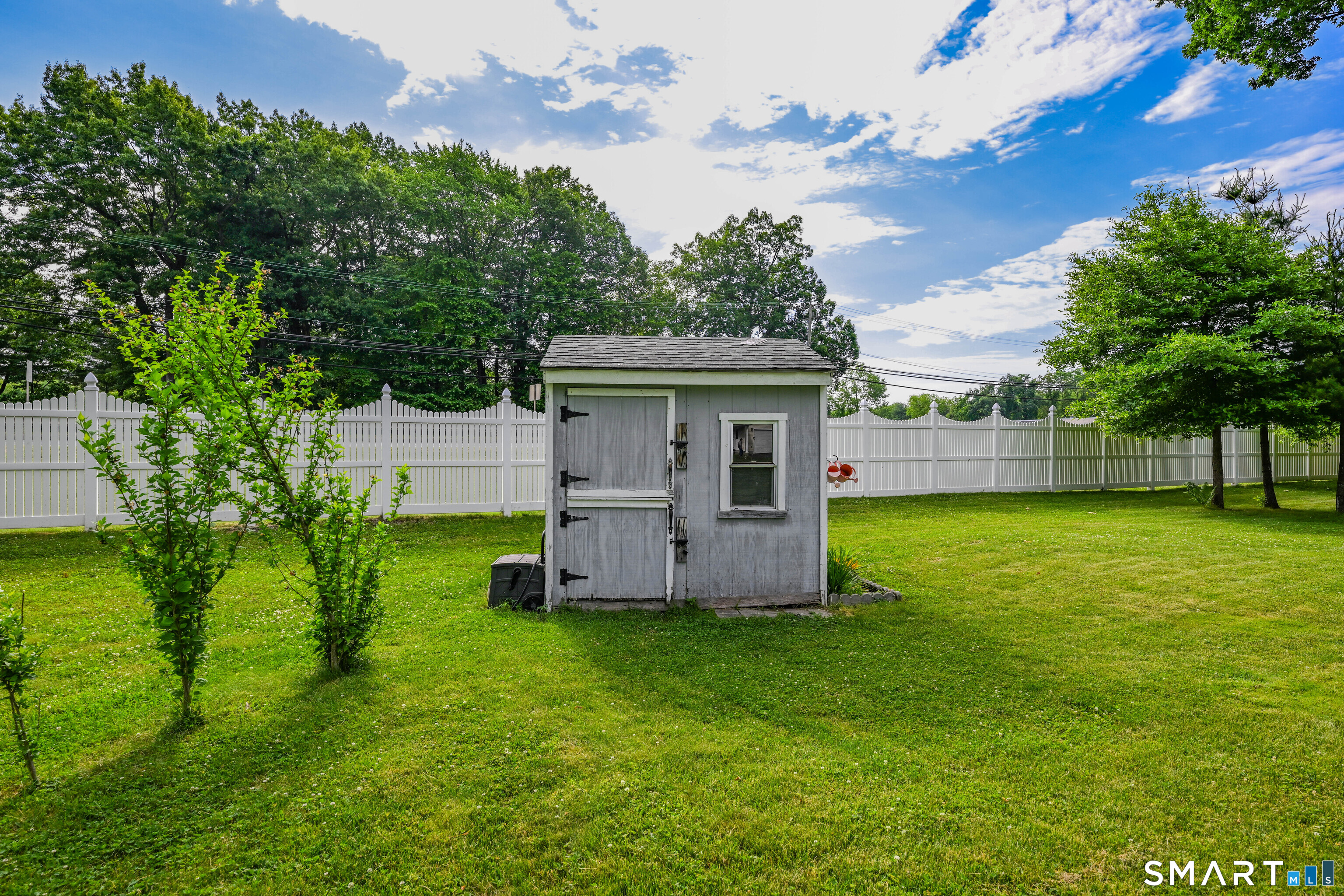 14 Fitch Meadow Lane South Windsor CT 06074