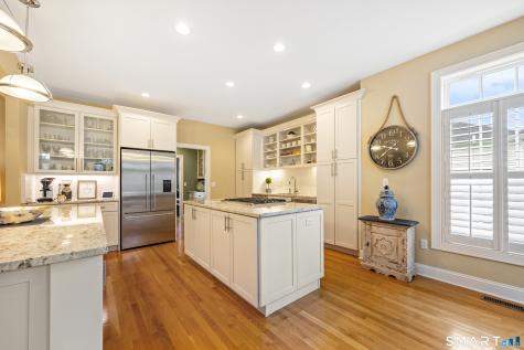 305 Richmond Glen Drive Cheshire CT 06410