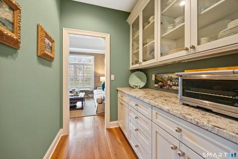 305 Richmond Glen Drive Cheshire CT 06410