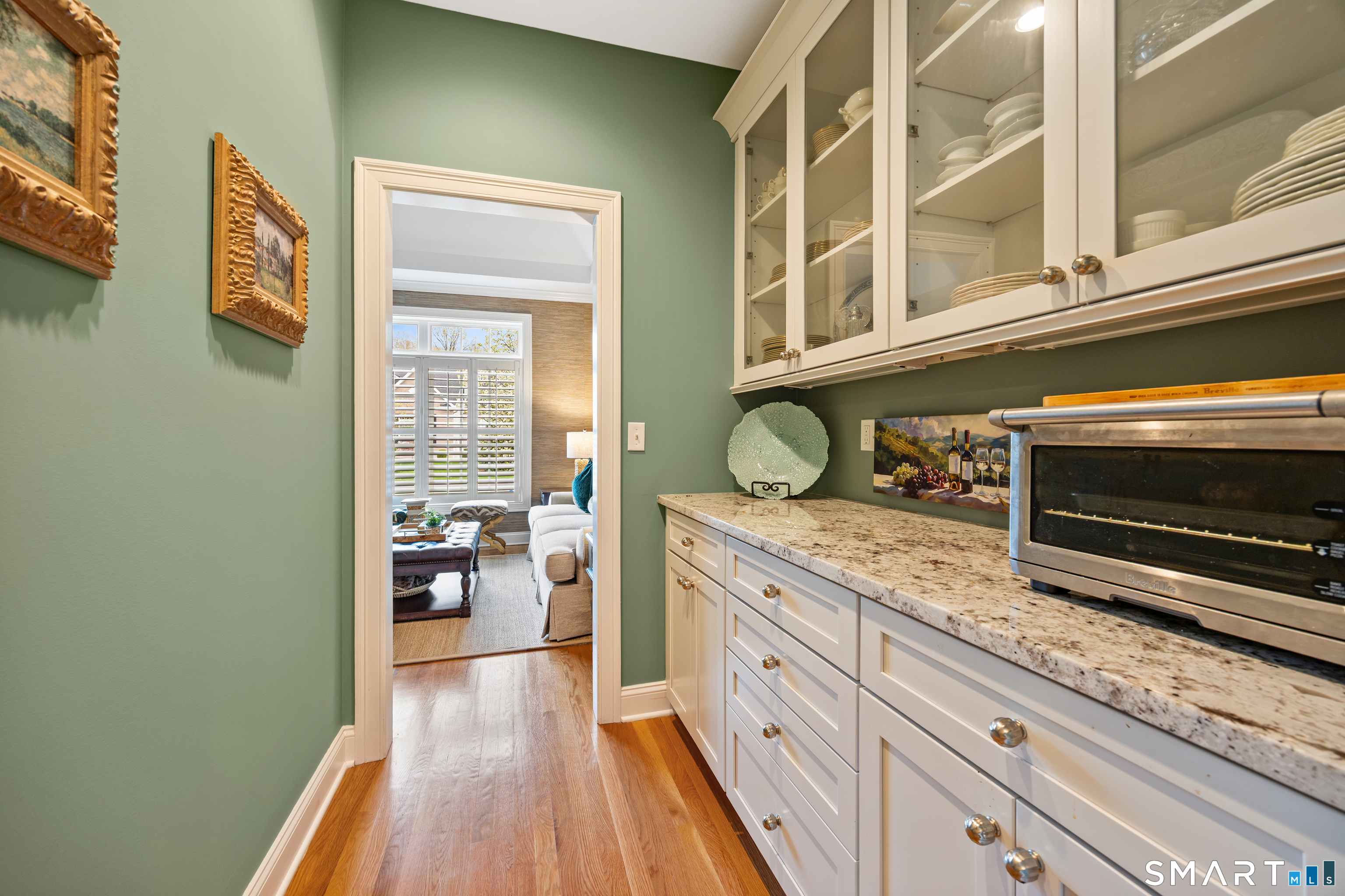 305 Richmond Glen Drive Cheshire CT 06410