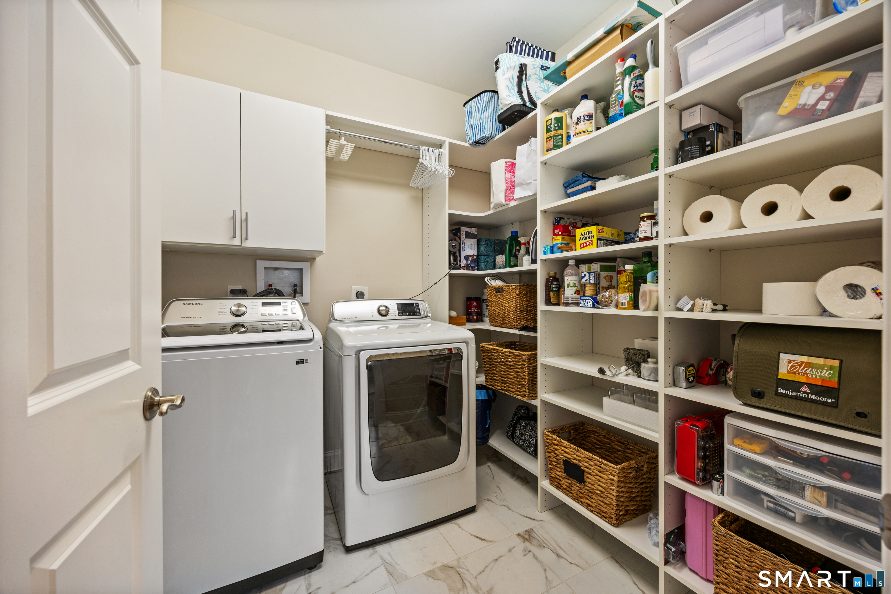 305 Richmond Glen Drive Cheshire CT 06410