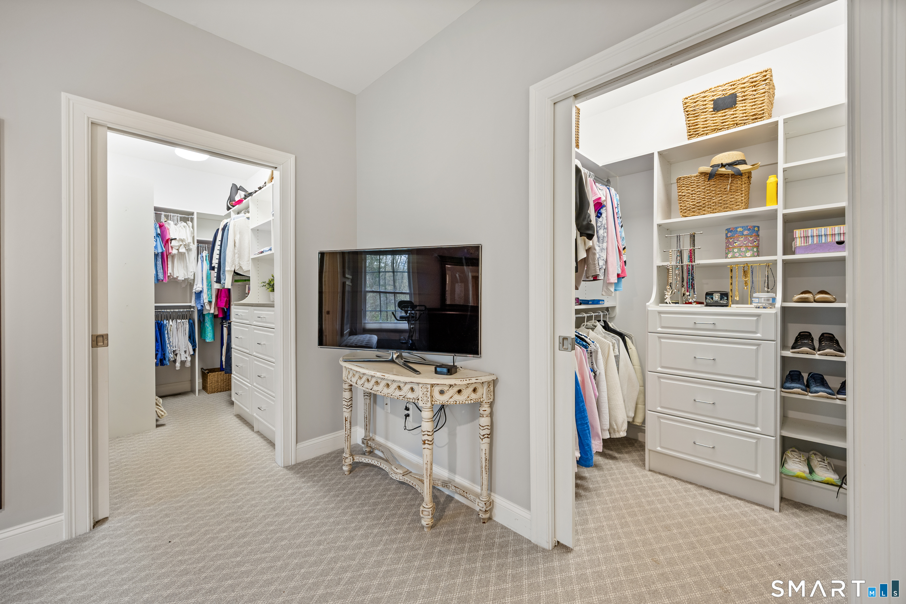 305 Richmond Glen Drive Cheshire CT 06410