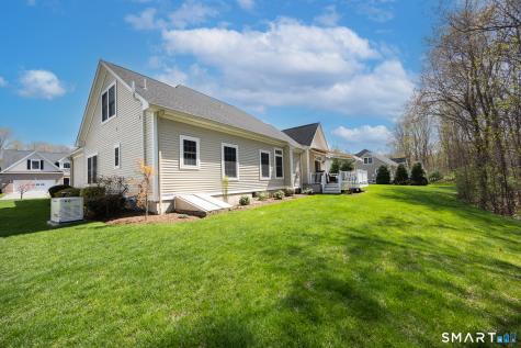 305 Richmond Glen Drive Cheshire CT 06410
