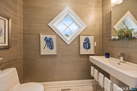 305 Richmond Glen Drive Cheshire CT 06410