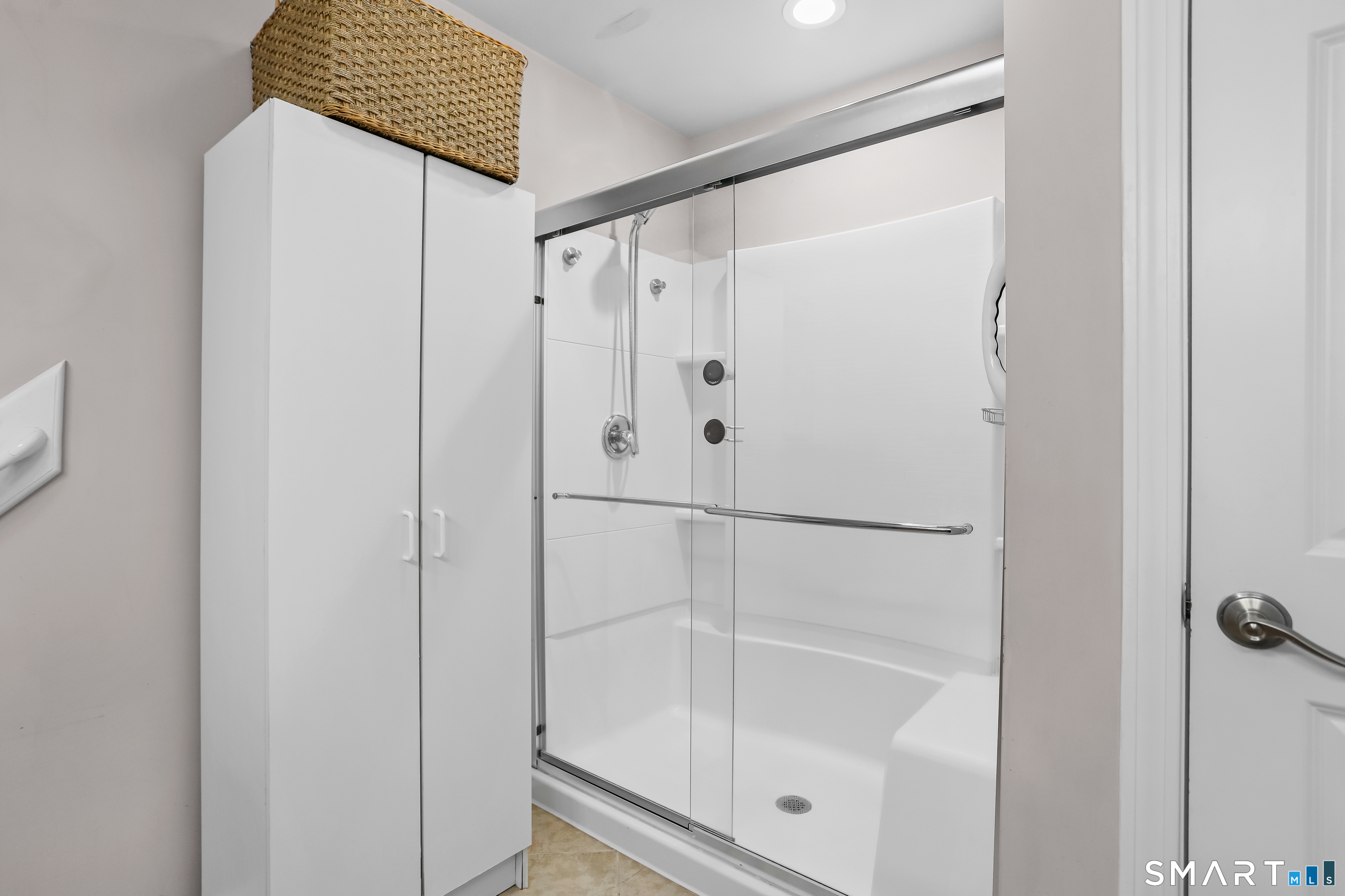 32 Lucius Court Milford CT 06460