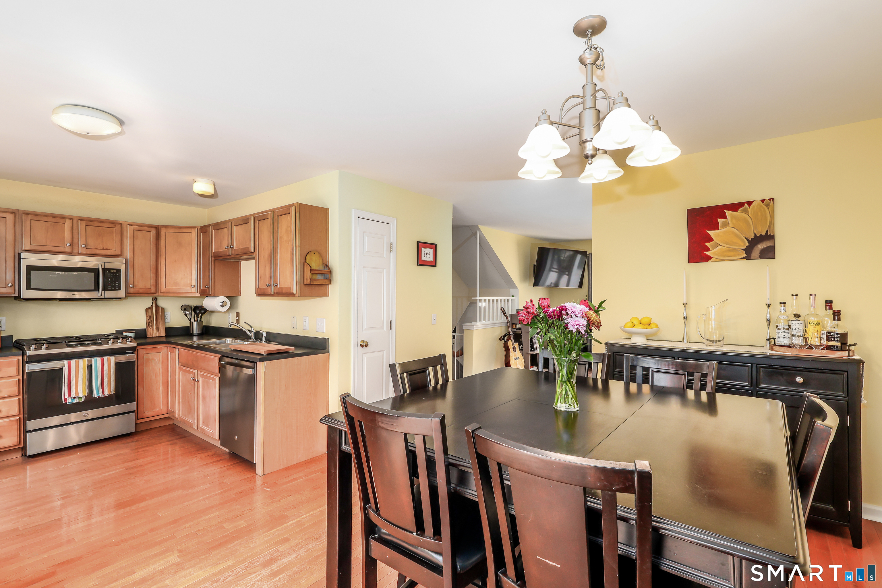15 Scuppo Road Danbury CT 06811