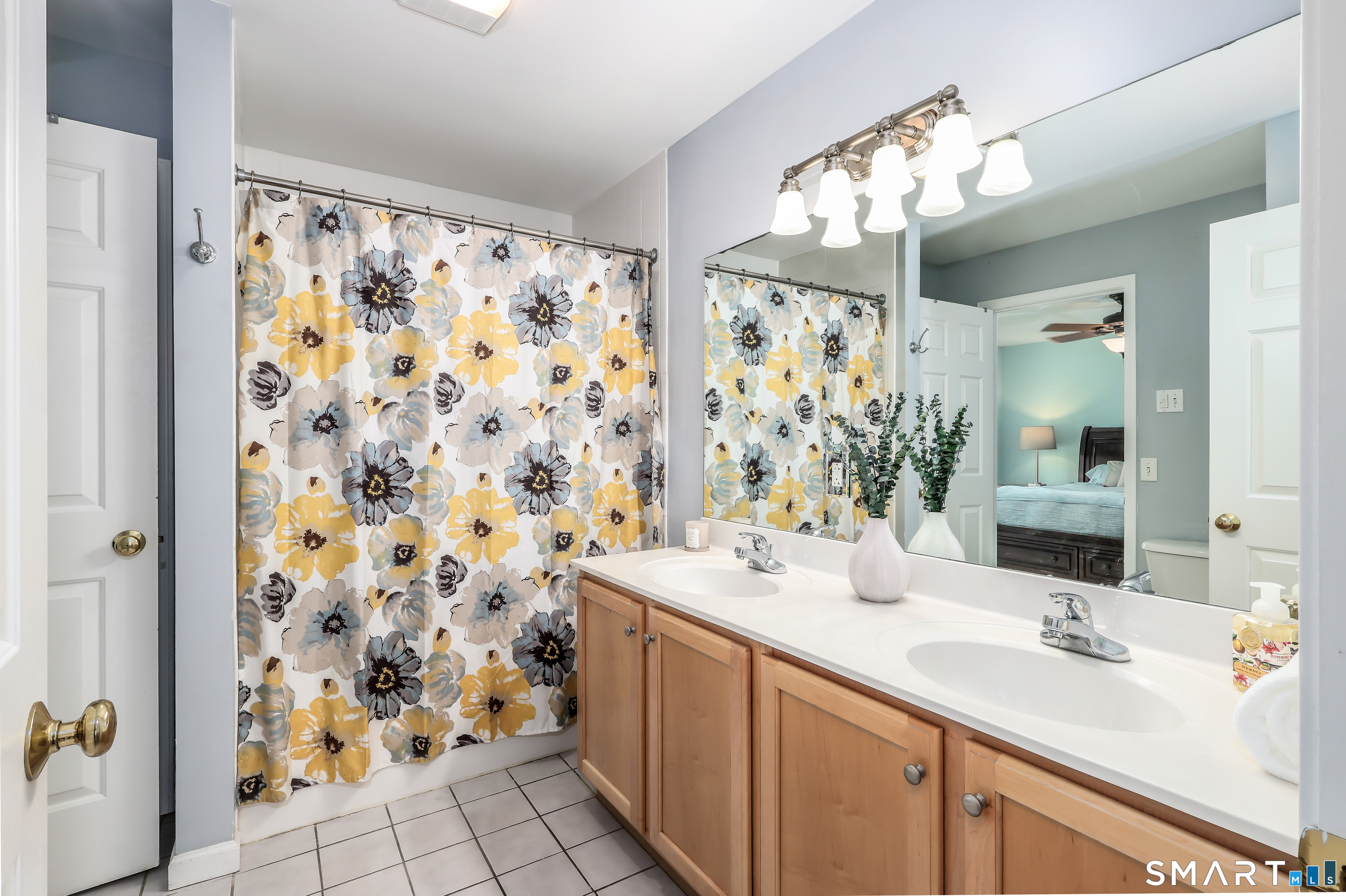 15 Scuppo Road Danbury CT 06811