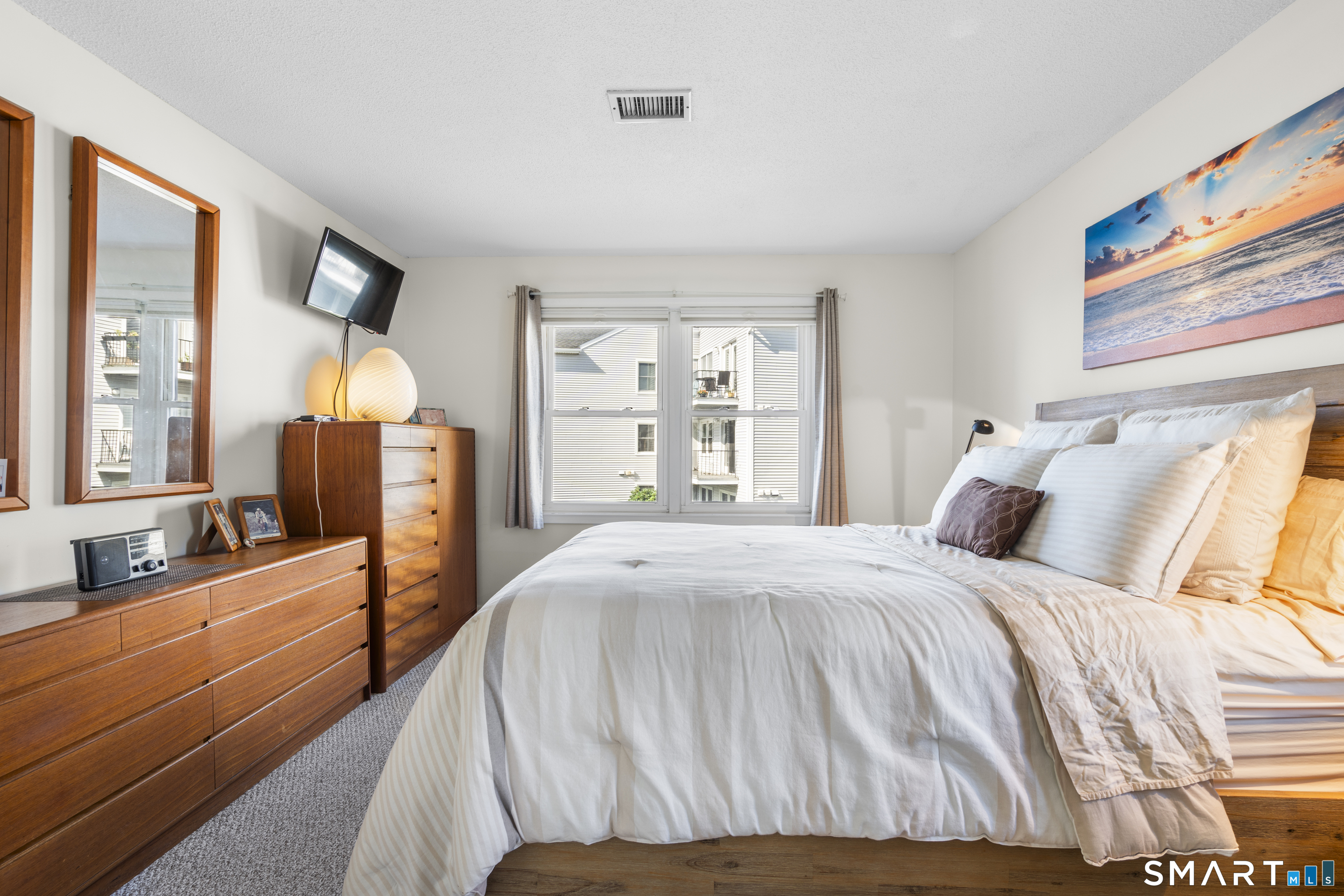 215 Beach Street West Haven CT 06516