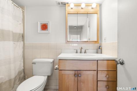 215 Beach Street West Haven CT 06516