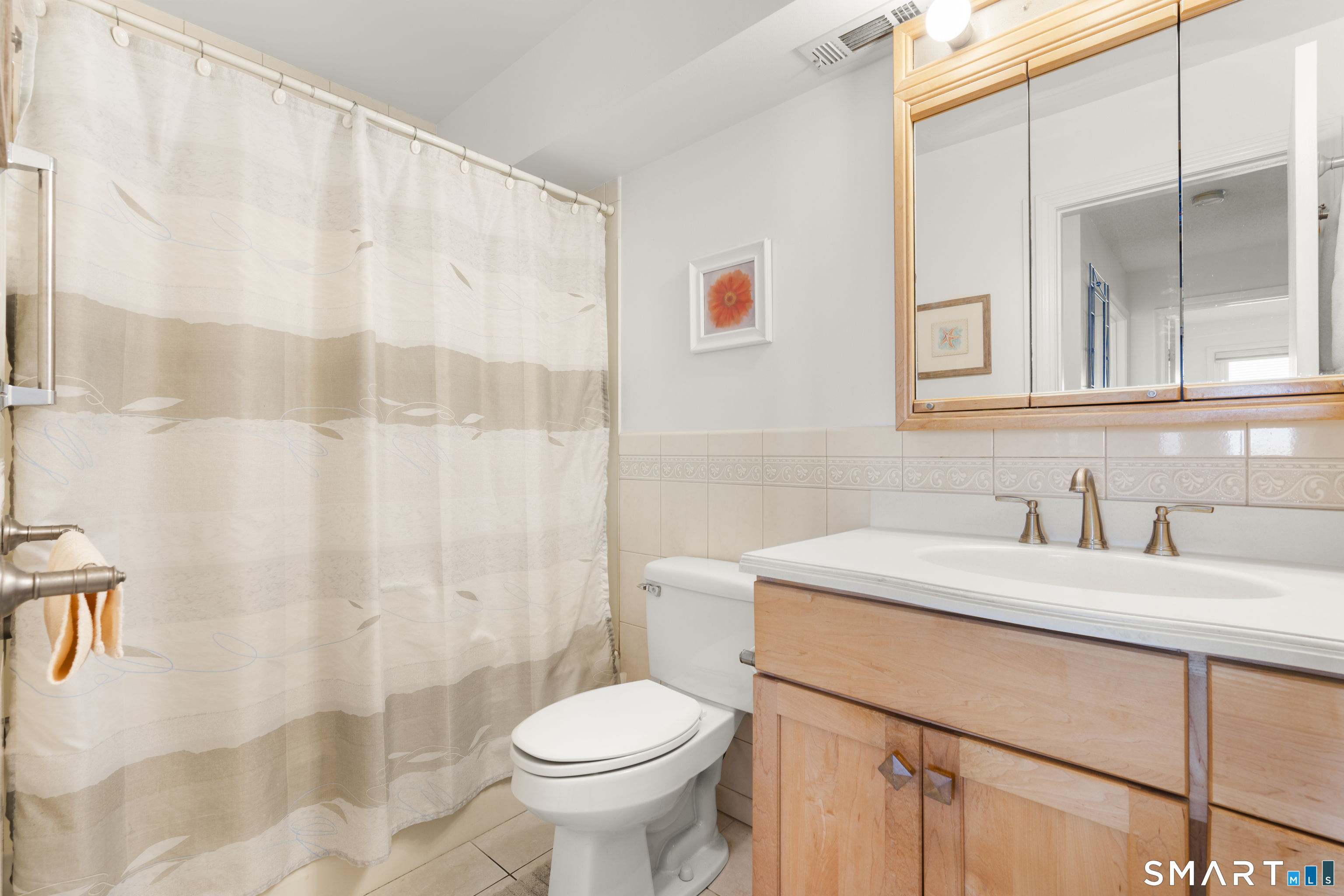 215 Beach Street West Haven CT 06516