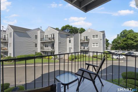 215 Beach Street West Haven CT 06516