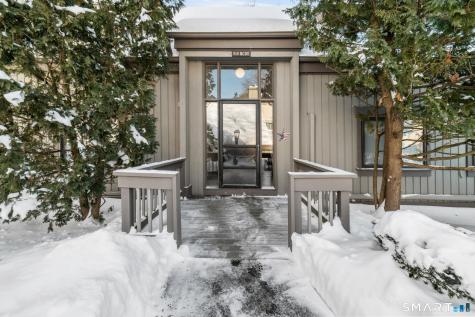 519 Heritage Village Southbury CT 06488