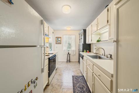 519 Heritage Village Southbury CT 06488