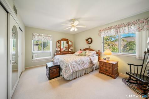 9 Heritage Circle Southbury CT 06488