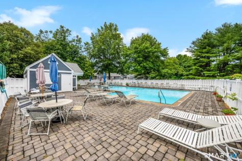 215 Windgate Circle Monroe CT 06468