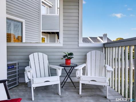 5 Mansfield Grove Road East Haven CT 06512