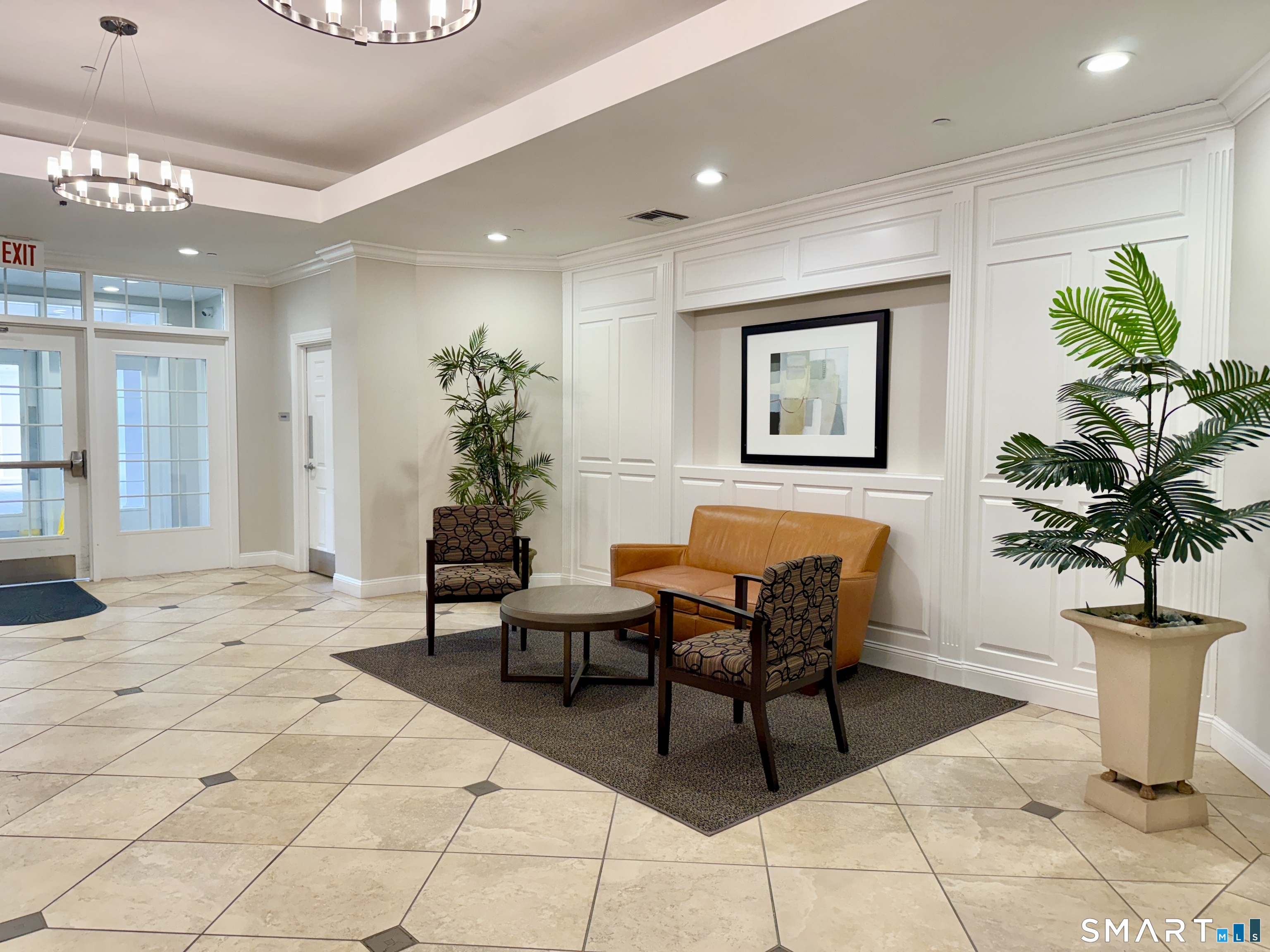 1 King Philip Drive West Hartford CT 06117