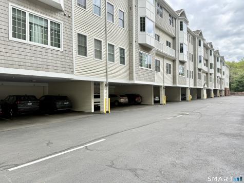 1 King Philip Drive West Hartford CT 06117