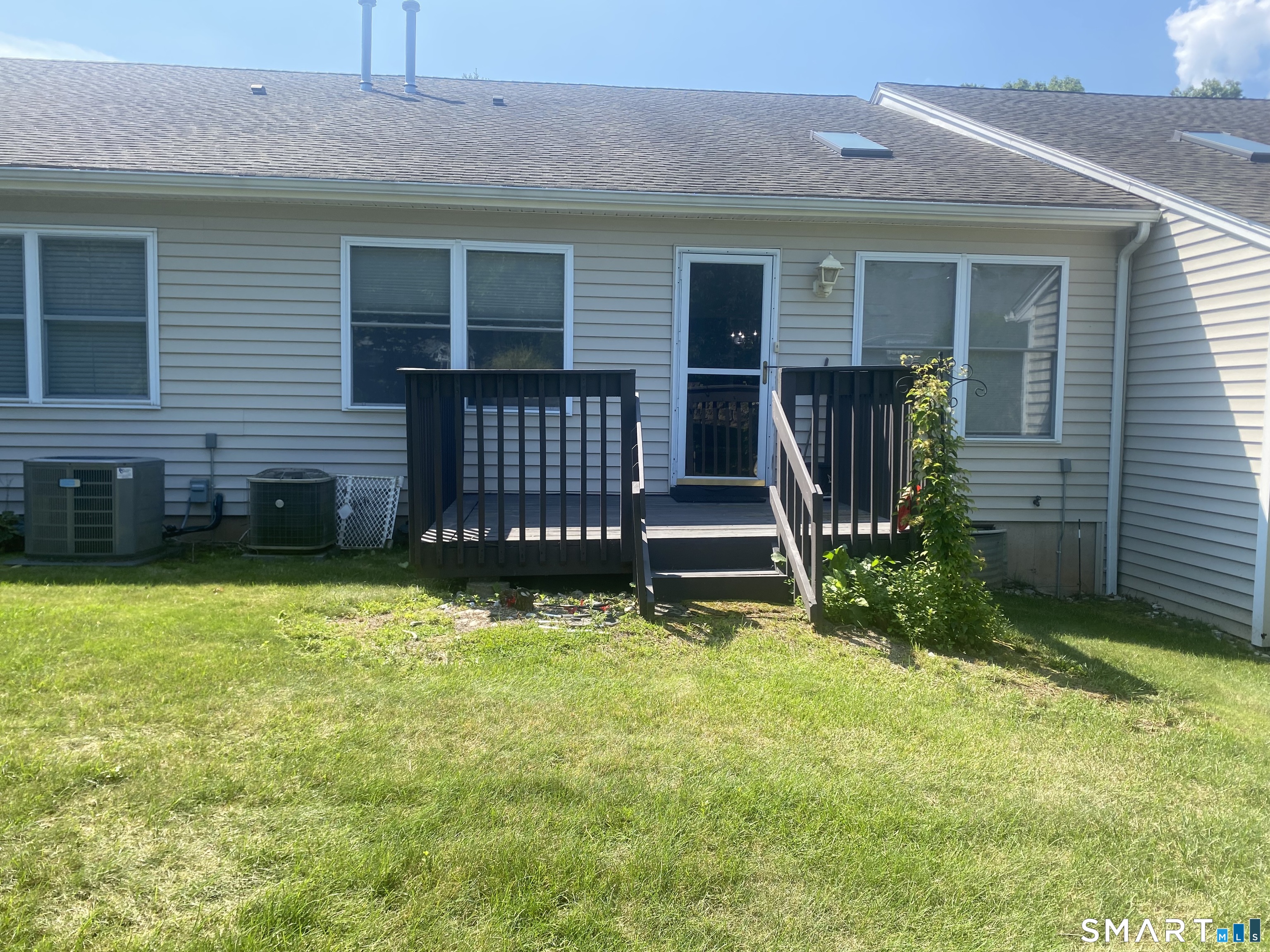 884 Glacier Way Southington CT 06489