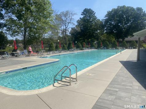 884 Glacier Way Southington CT 06489
