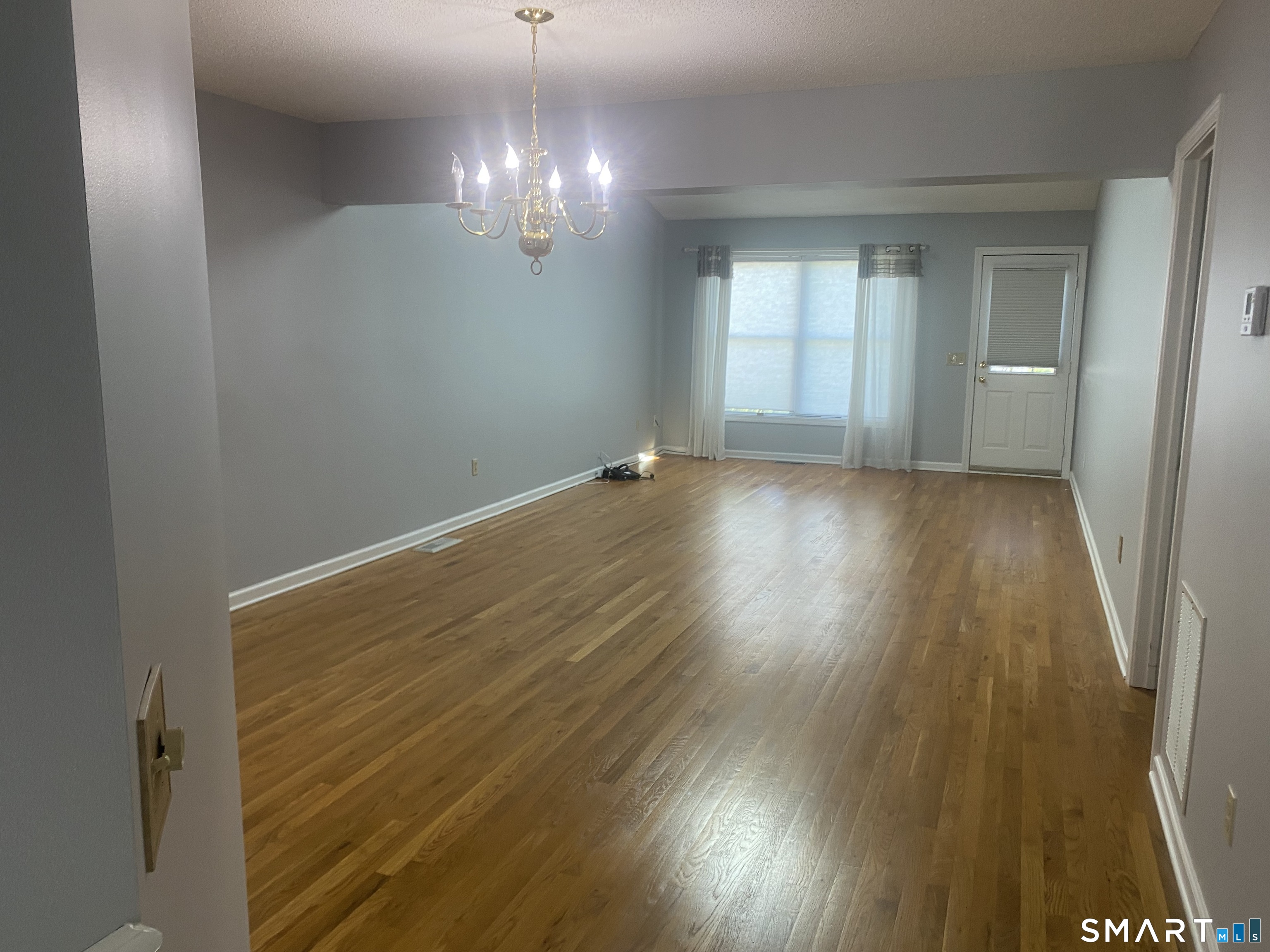 884 Glacier Way Southington CT 06489