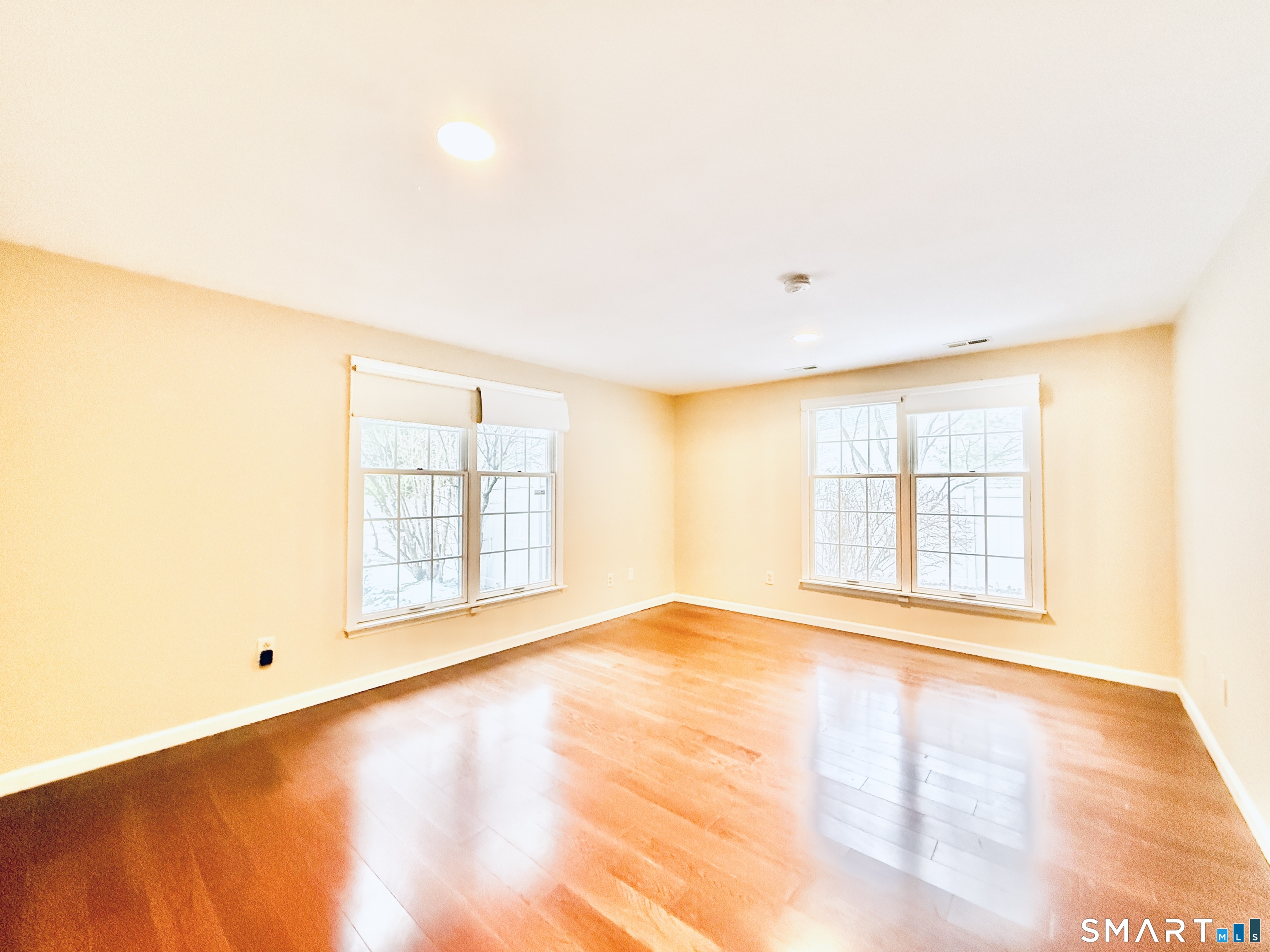 73 Bank Street New Canaan CT 06840