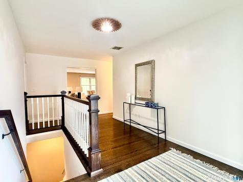 73 Bank Street New Canaan CT 06840