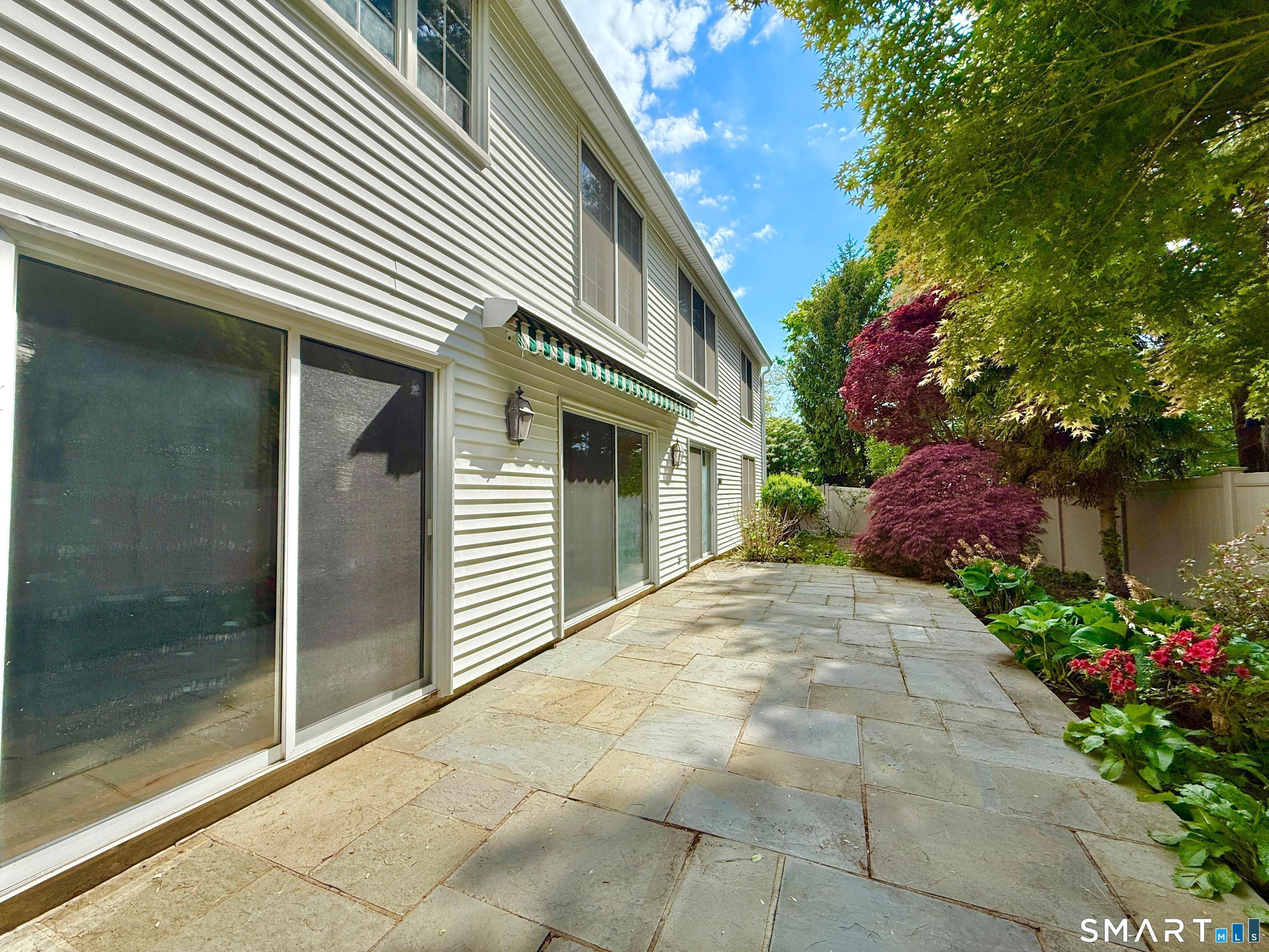73 Bank Street New Canaan CT 06840
