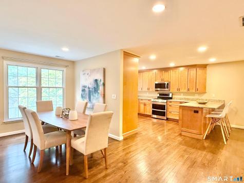 73 Bank Street New Canaan CT 06840
