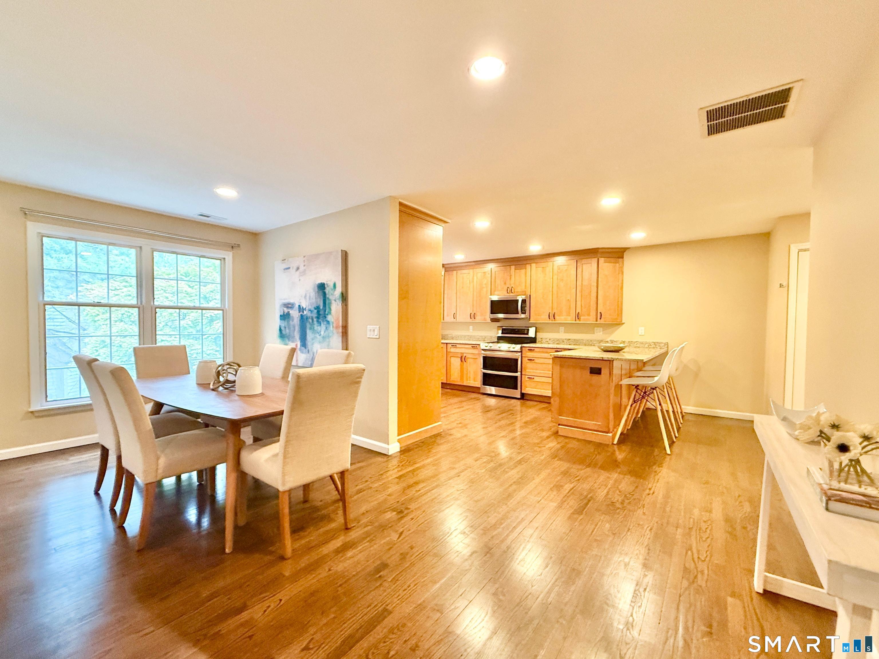 73 Bank Street New Canaan CT 06840