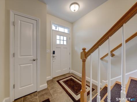 52 Harvest Court Newington CT 06111