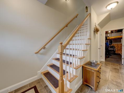 52 Harvest Court Newington CT 06111