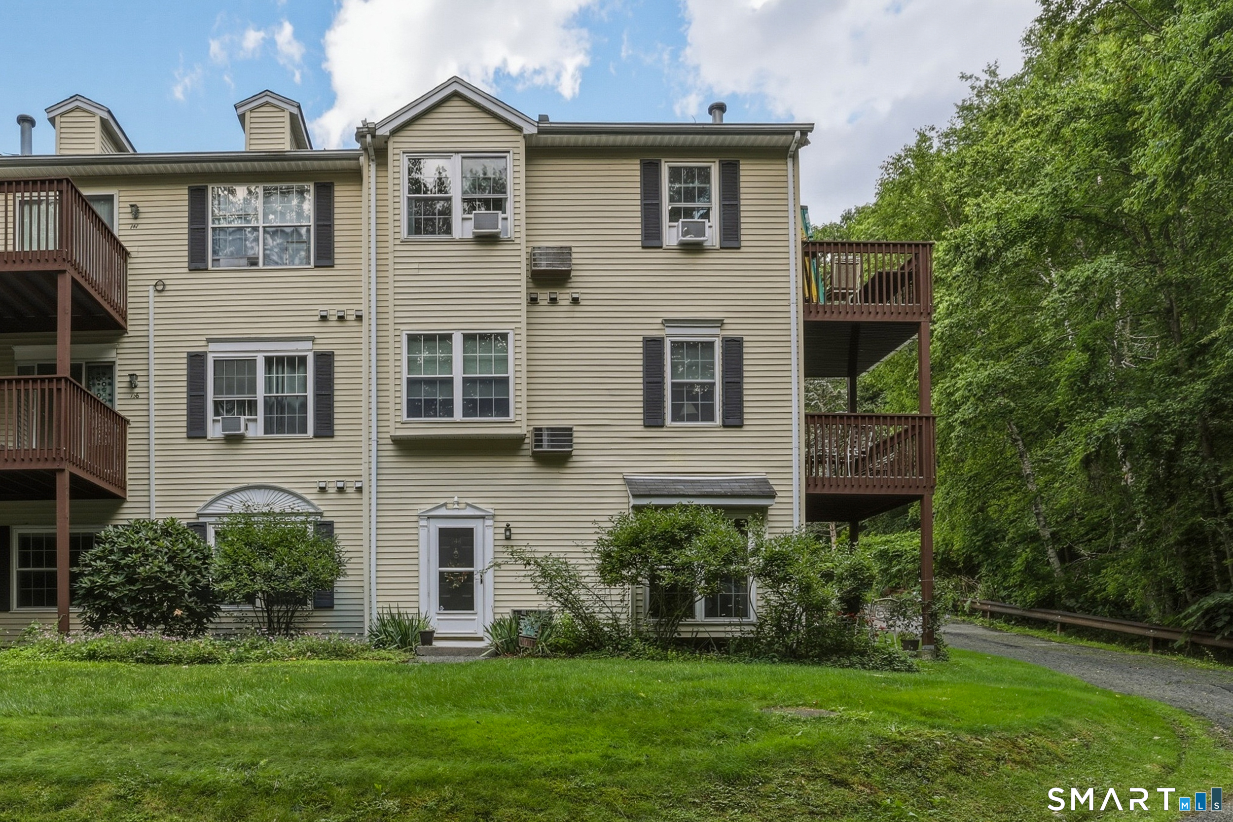 142 Spyglass Court Torrington CT 06790