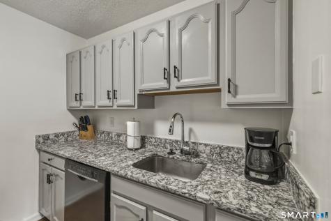 142 Spyglass Court Torrington CT 06790