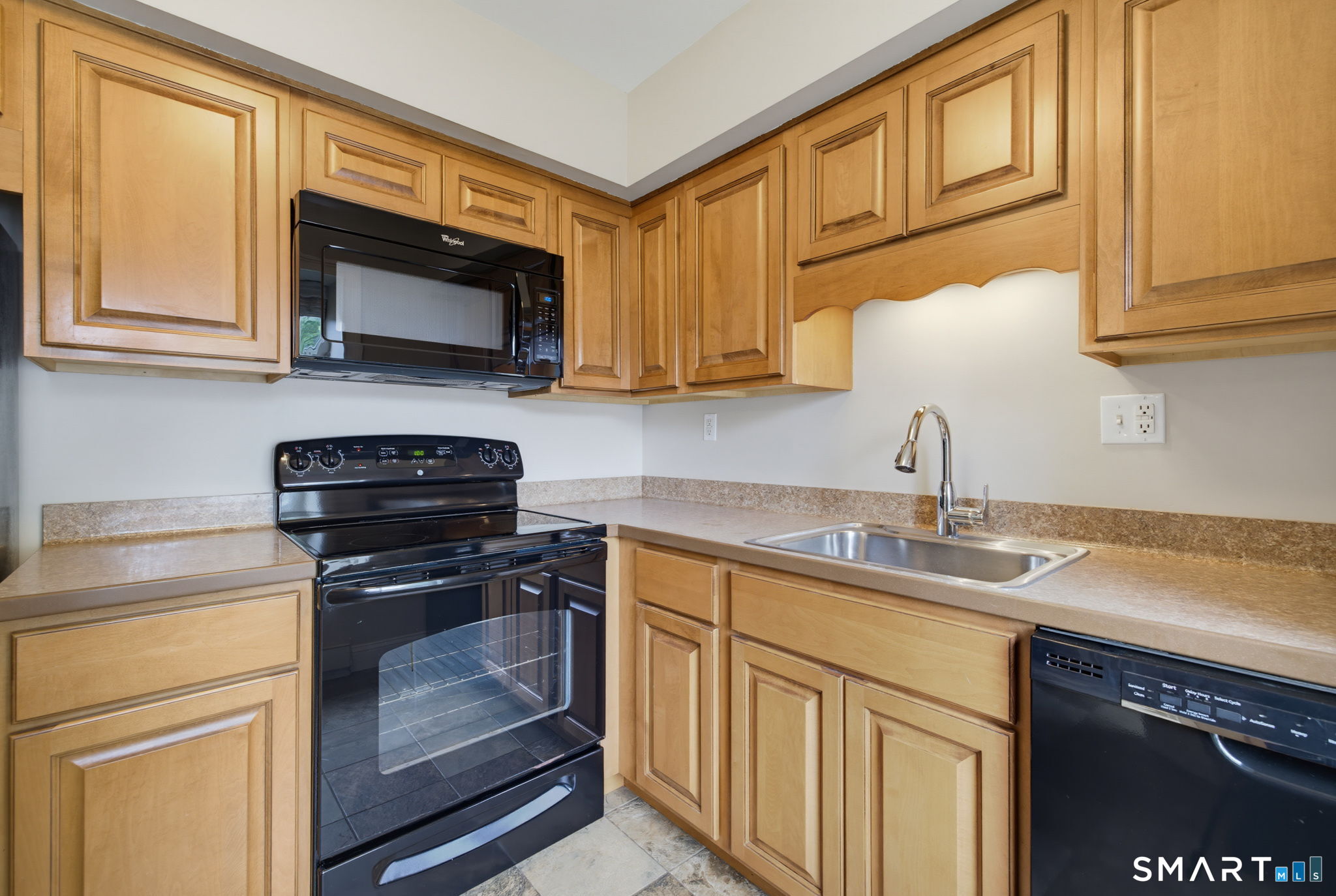 170 Candlewood Drive South Windsor CT 06074