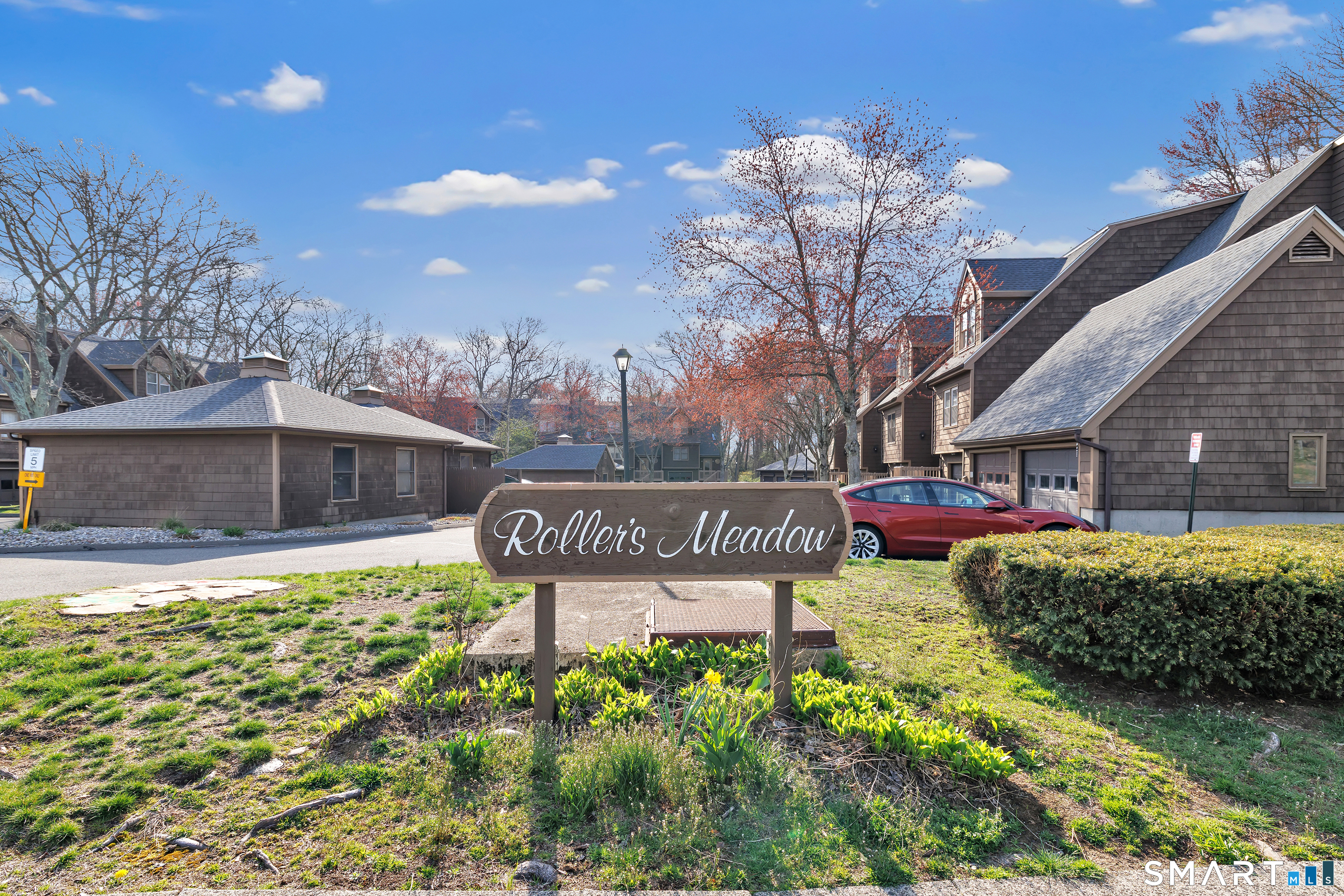 89 Meadow Street Milford CT 06461