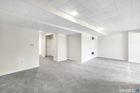 89 Meadow Street Milford CT 06461