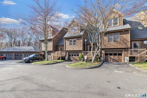 89 Meadow Street Milford CT 06461