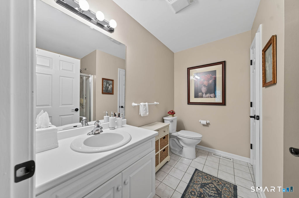 25 Hamden Hills Drive Hamden CT 06518