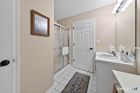 25 Hamden Hills Drive Hamden CT 06518