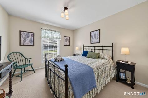 25 Hamden Hills Drive Hamden CT 06518