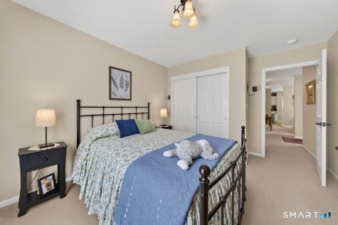 25 Hamden Hills Drive Hamden CT 06518